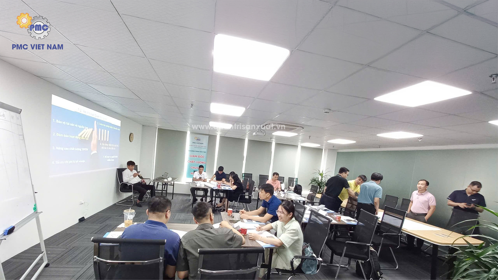 CÁC HỌC VIÊN GIÁM ĐỐC CHẤT LƯỢNG K21 VỚI MỤC TIÊU QUẢN TRỊ RỦI RO TRONG VẬN HÀNH HTCL VÀ ĐẢM BẢO CHẤT LƯỢNG SẢN PHẨM